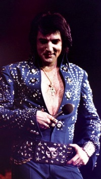 Elvis On Tour Standup 2