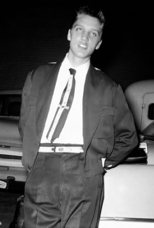 Elvis Portrait 1954a