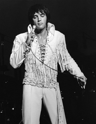 Reviews of Elvis Presley Las Vegas Shows in the ' 70s