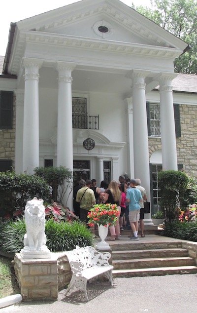 Graceland Entrance 2018